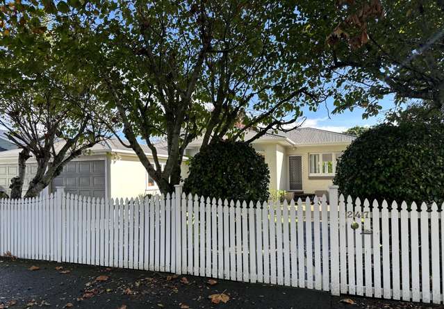 247 Saint Andrews Road Epsom_3