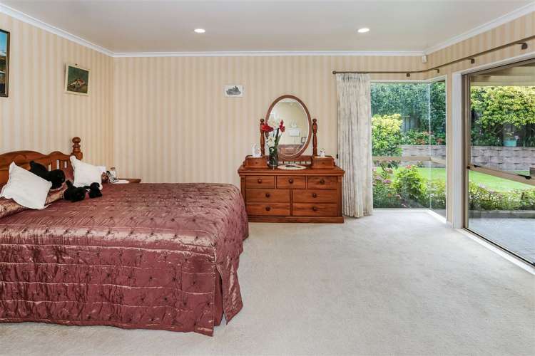 59 Lothian Brae Wattle Downs_11