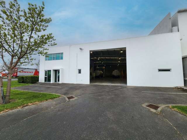 2B Lock Crescent Hillsborough_3