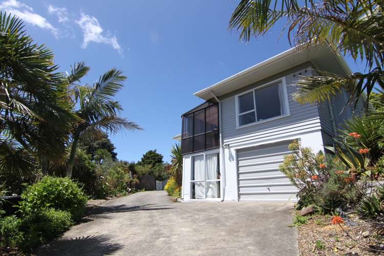 67 Lorenzen Bay Road Raglan_0