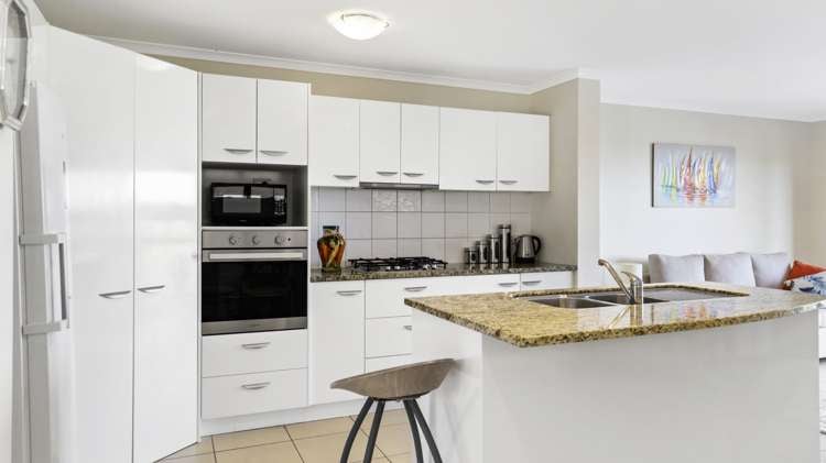 64 Nautilus Drive Gulf Harbour_5