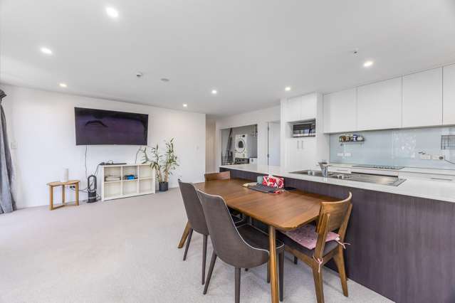 52/8 Thompson Park Road Mount Wellington_4