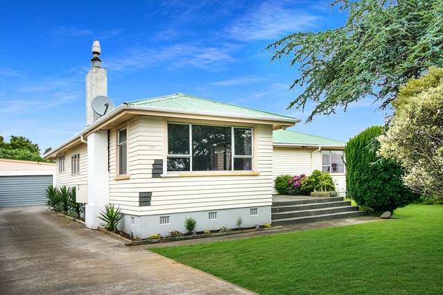 1358 Devon Road Waitara_1