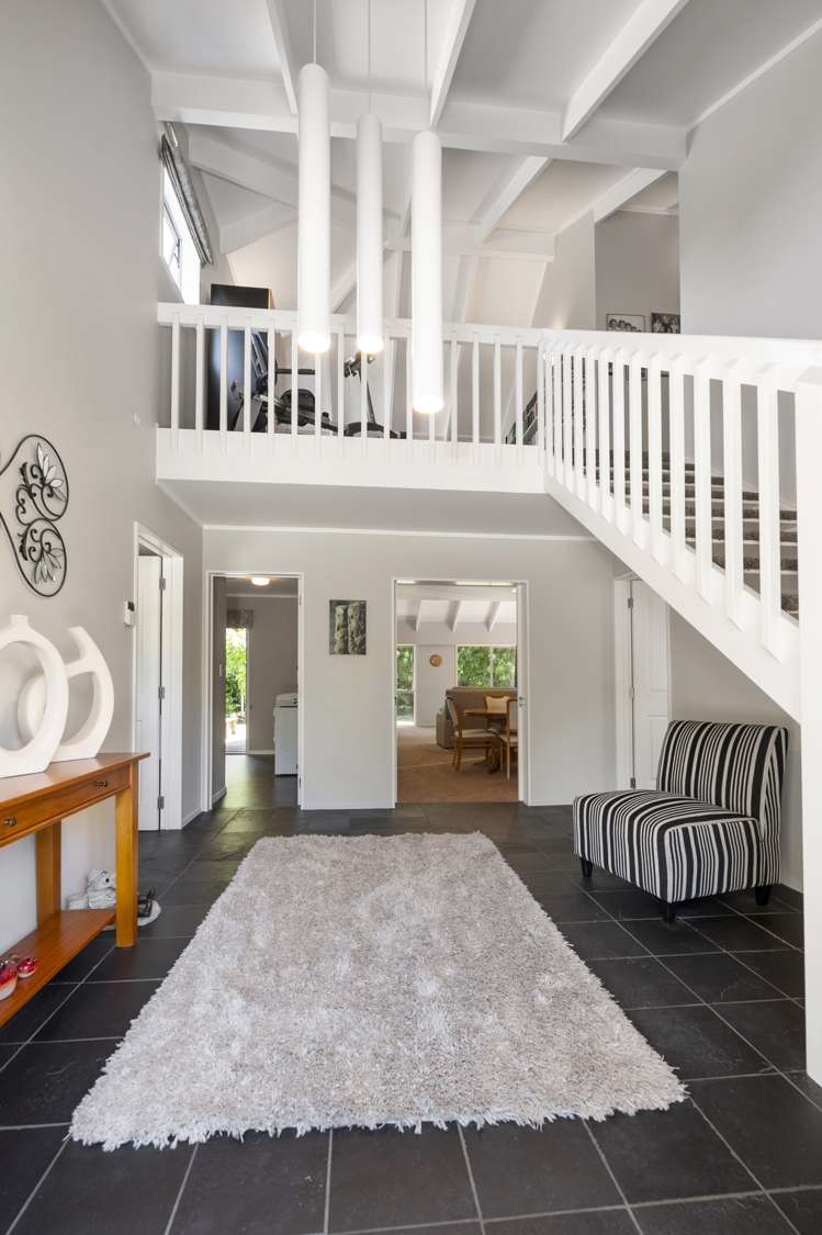 33 Grand Vue Road Kawaha Point_13