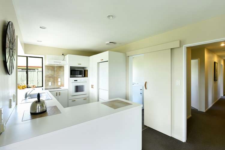 5 Rochfort Drive Richmond_7