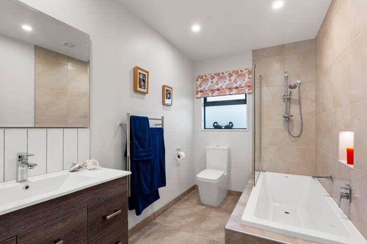 6 Orchard Lane Amberley_18