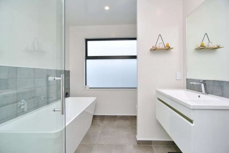 60 Quinn Crescent Woodend_14