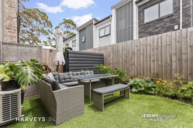 3/83 Vodanovich Road Te Atatu South_3