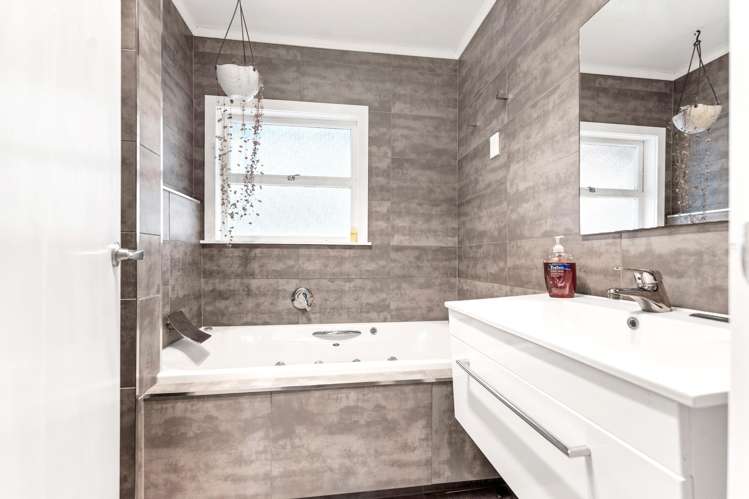 6 Paterson Avenue Pukekohe_8