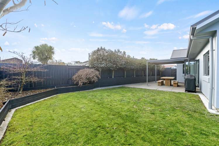 2 Pharazyn Street Feilding_15