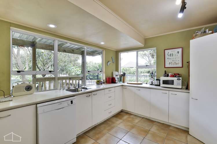 54 Clayburn Road Glen Eden_6