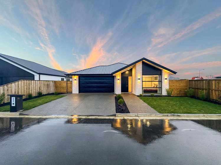 27 Cousins Street Woodend_16