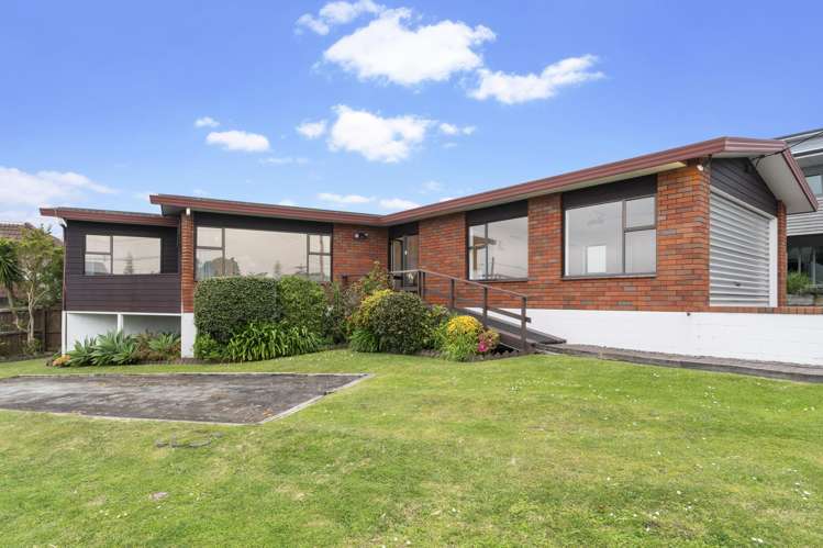 1/2 Kowhai Road Campbells Bay_23