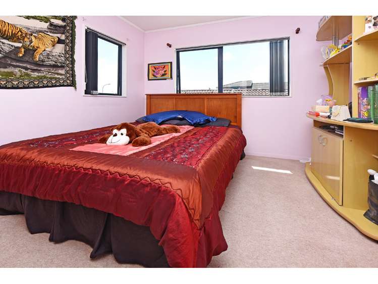 16 Lolim Place Favona_7