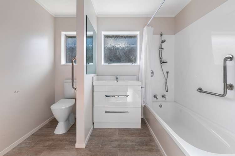 1/19 Toko Street Victoria_11