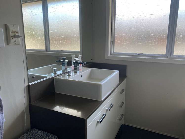 2/105 Old Wairoa Road Papakura_9