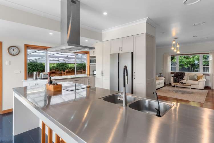 13 Punga Grove Avenue Riverside_8