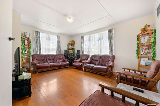 13 Dolbel Place Mangere East_4