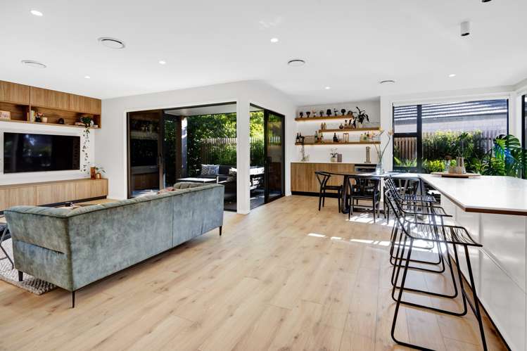 7 Mackillop Way Brooklands_6