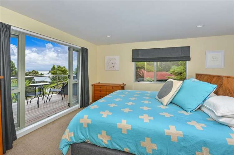 2/33 Pluto Place Beach Haven_8