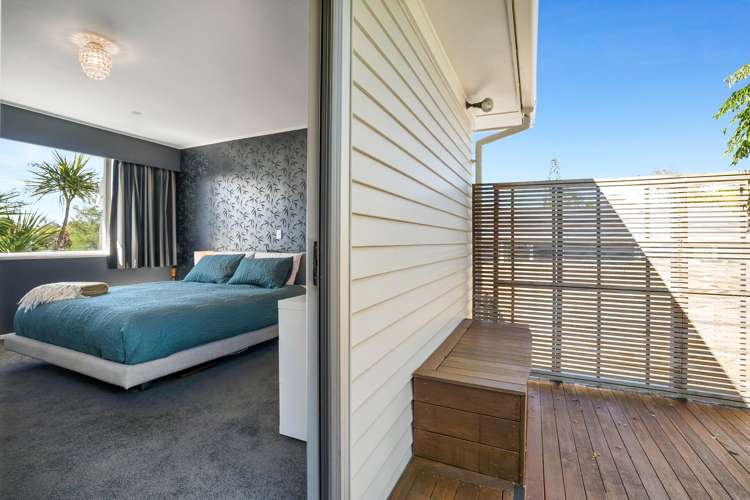 22 Bayside Avenue Te Atatu Peninsula_11