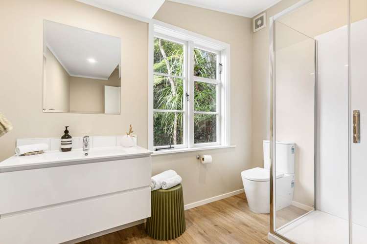 25 Turanga Road Henderson Valley_12