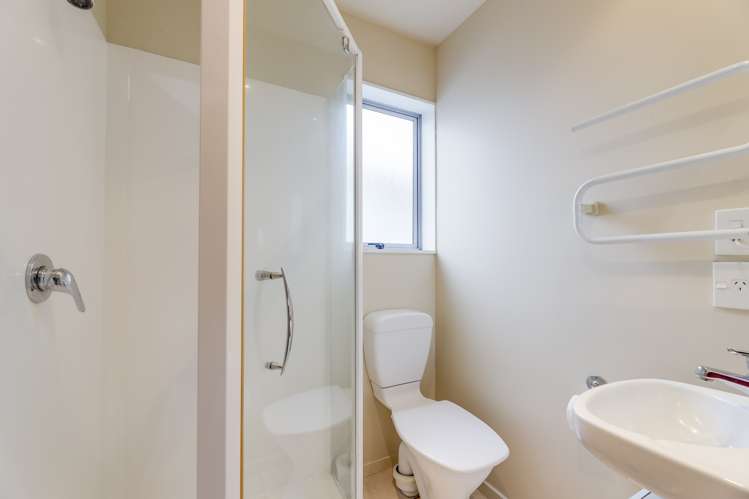 8/443 Hereford Street Linwood_10