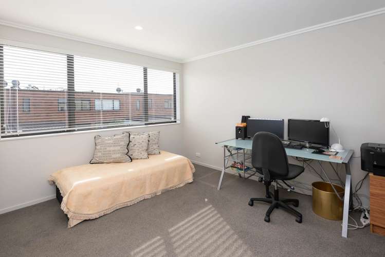 37 Bluegrey Avenue Stonefields_10