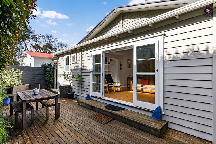 176 Grey Street Onehunga_18