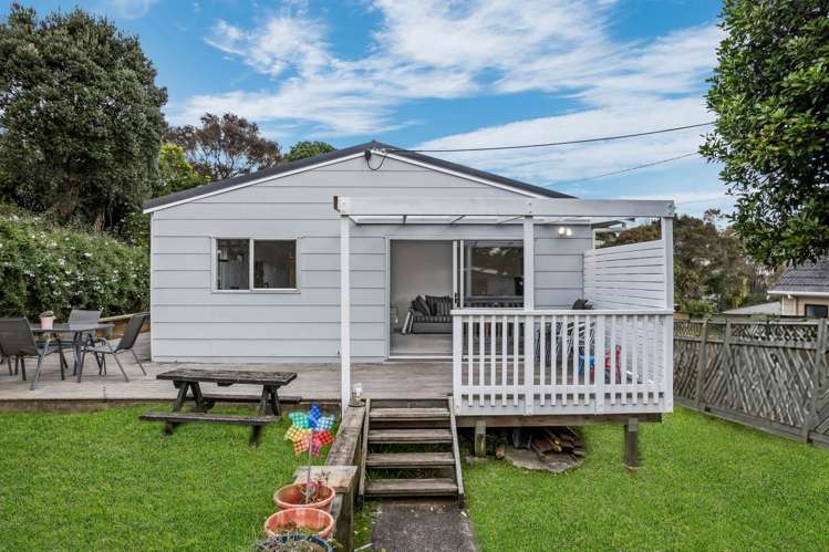 2/125 Beach Haven Road Beach Haven_24