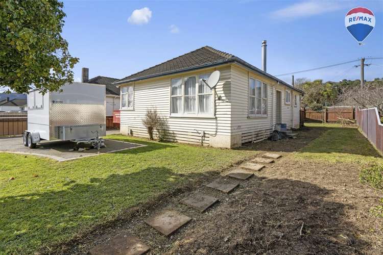 206 Cambridge Terrace Naenae_1