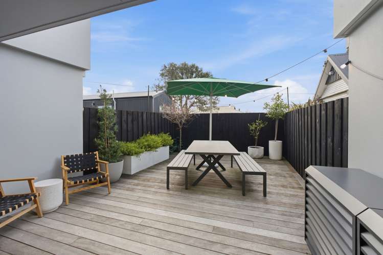 4/62 Antigua Street Addington_16