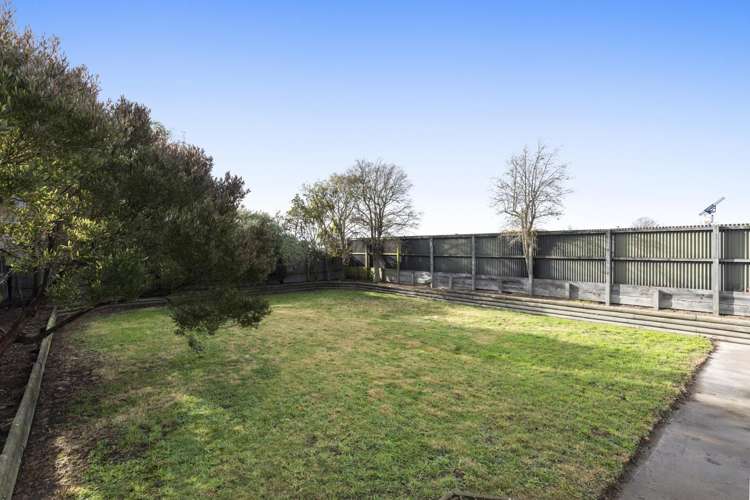 251 Breezes Road Aranui_11