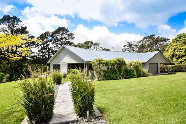 1 Cloverfields Drive Waimauku_3