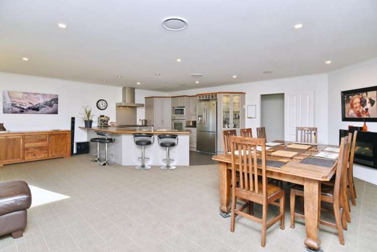 77 Bridge Road Fernside_6