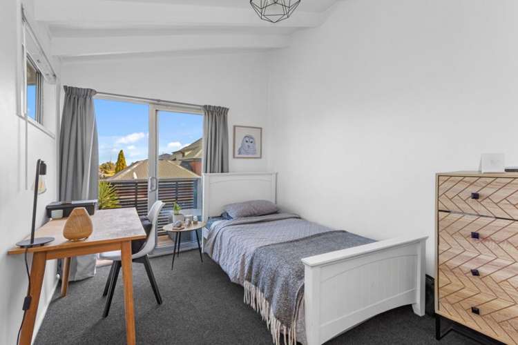 1/23 Blighs Road Strowan_6