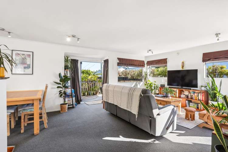 686 Te Atatu Road Te Atatu Peninsula_4