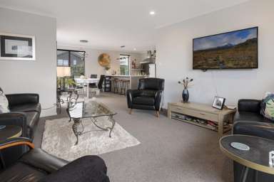 110 Sentinel Avenue_4