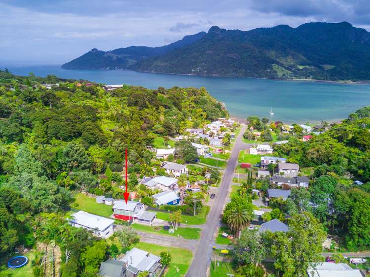 49 Foster Avenue Huia_1