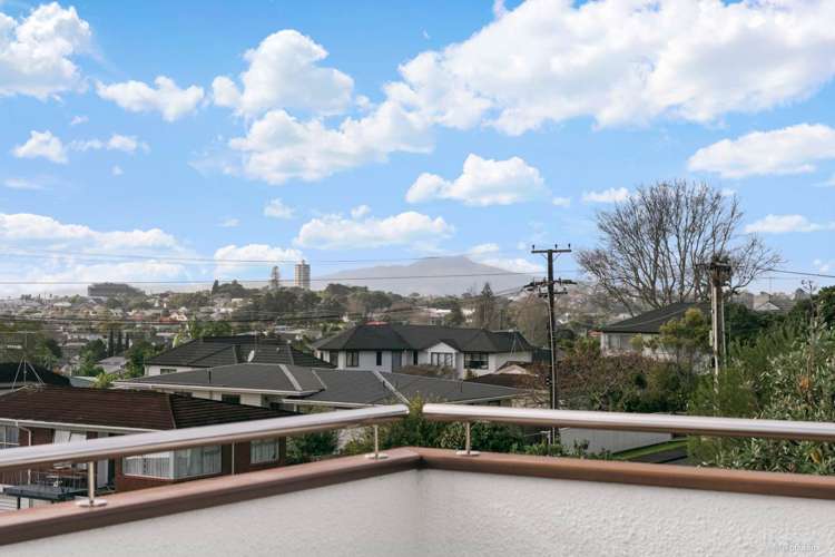 1/26 Quebec Road Milford_3