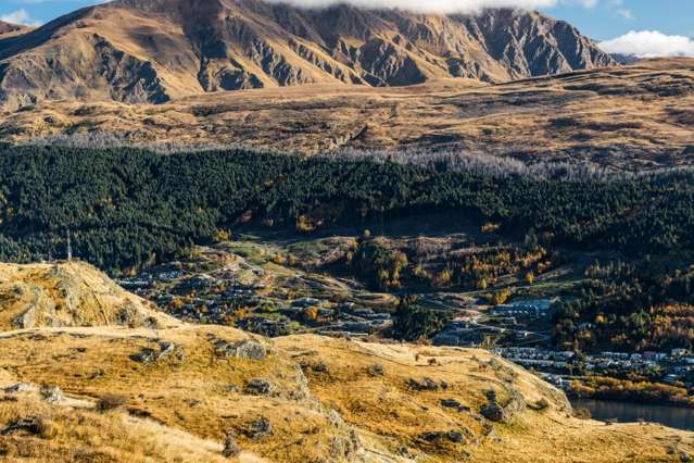 Silver Creek - Deer Valley - Queenstown Sections