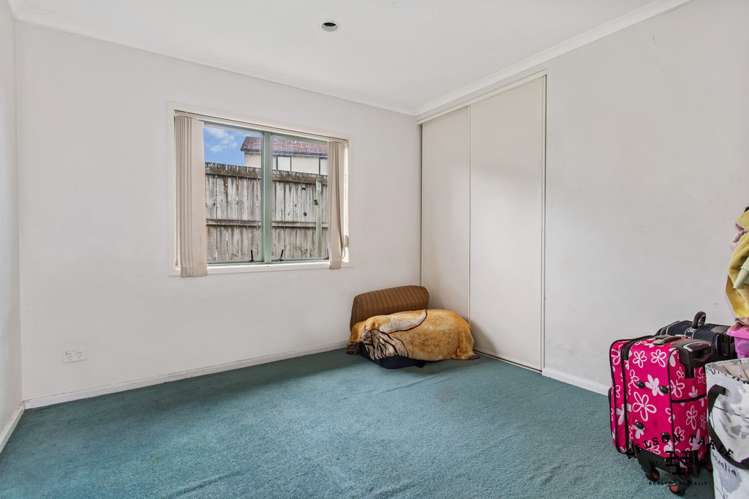 17 Samara Place Clendon Park_9