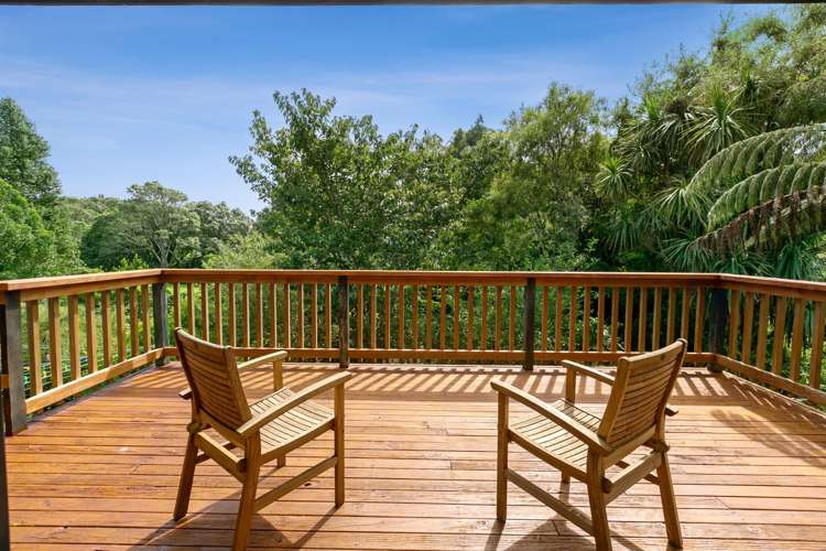 10 Redwood Crescent Westown_18