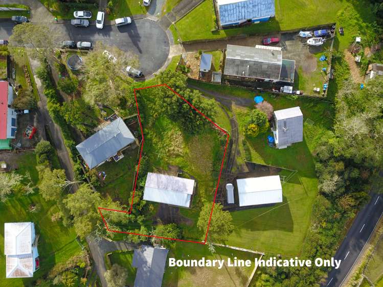 7 Harrys Place Kawakawa_13