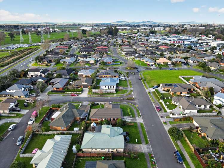 35 Nottingham Drive Hamilton East_23