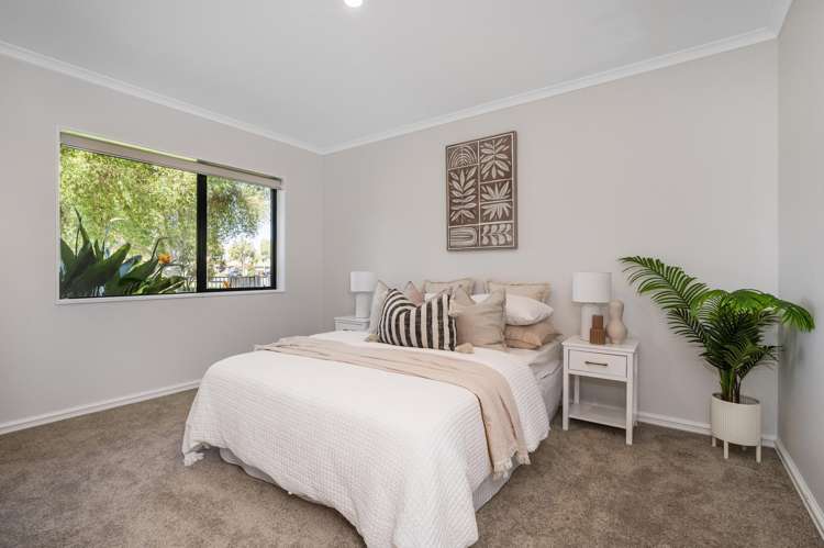 1 Corinth Grove Papamoa Beach_11