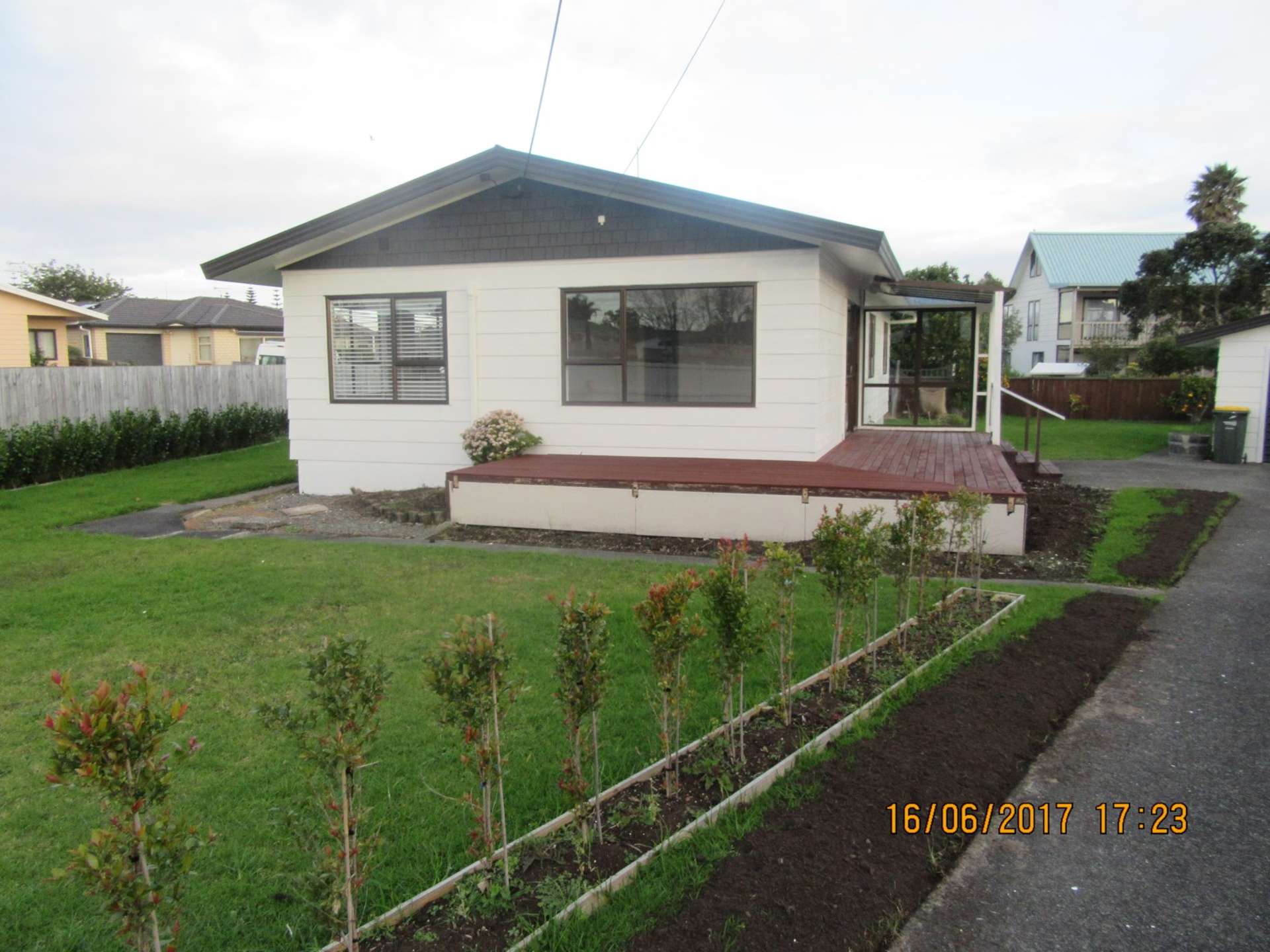 9 Doment Crescent Orewa_0