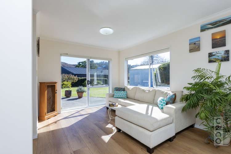 2 Applemoors Way Riverhead_15