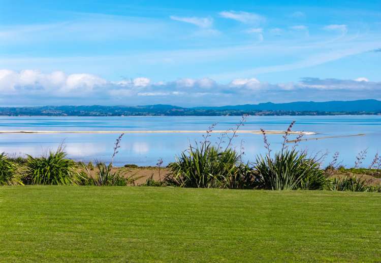 323 Seagrove Road Waiau Pa_26