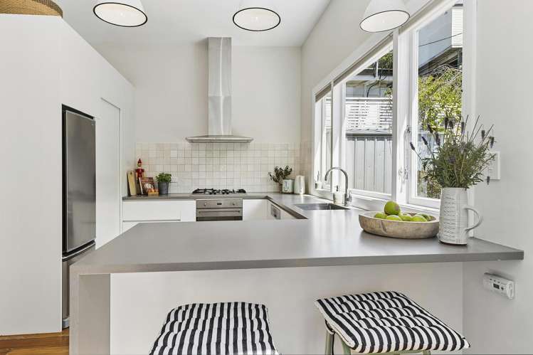 31 Karepa Street Brooklyn_17